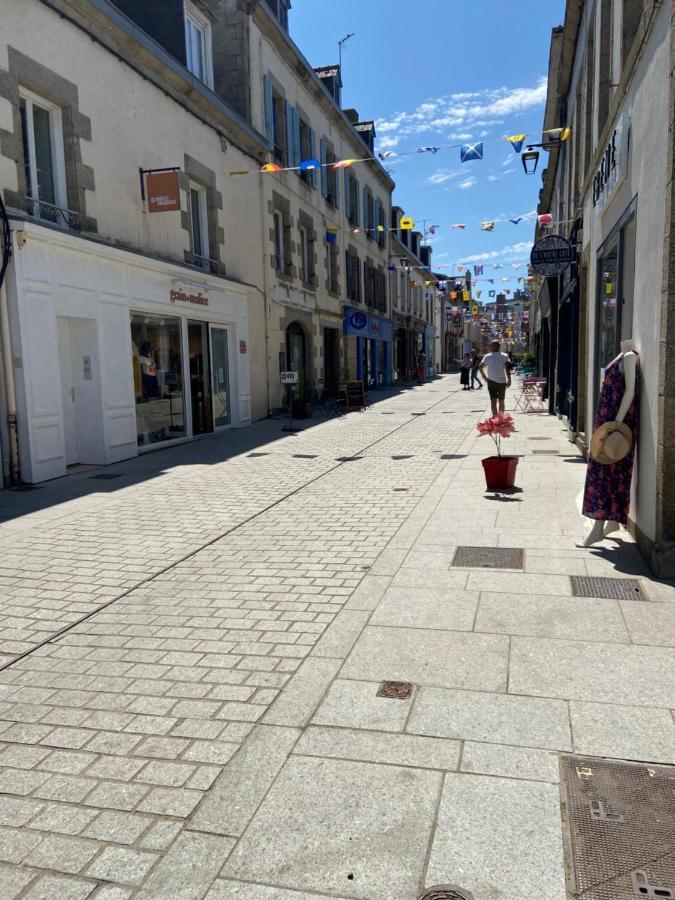 Votre Mini Maison En Plein Coeur Du Centre Ville -Terrasse - Et Parking Prive Sur Place Clos - Draps Et Menage Inclus Concarneau Exteriér fotografie